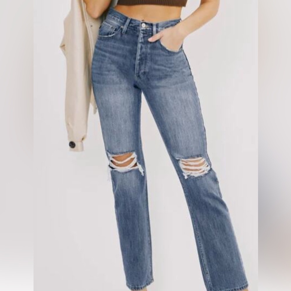 NWT Kancan 90’s Boyfriend Button Fly Distressed Jeans 5/26